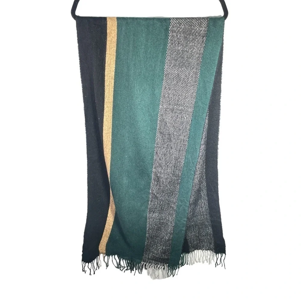 UO Multi-Pattern Scarf - Picture 5 of 16
